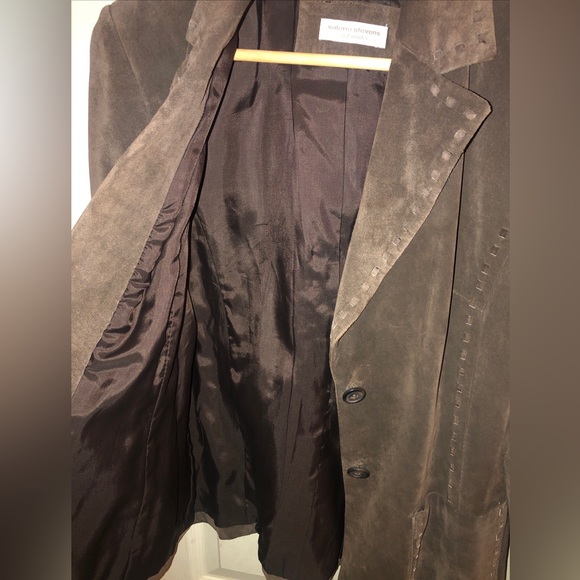 Vintage suede blazer/jacket. 2 button lined. Genuine leather. Front pockets. - Picture 12 of 12